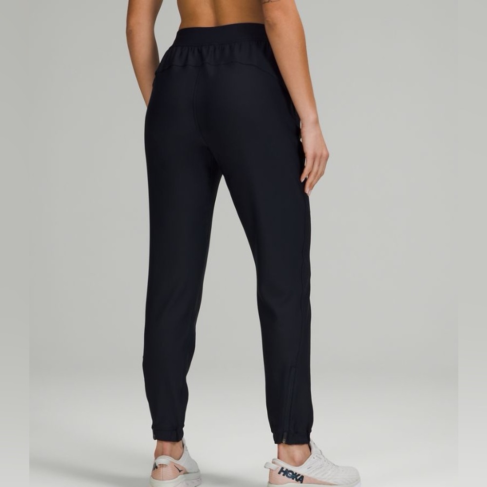 lululemon On the Fly  Navy Blue Track Joggers